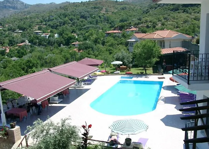 Lacivert Boutique Hotel Aparthotel 4*