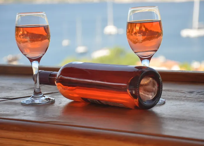 Lacivert Boutique Hotel 4*