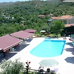 Lacivert Boutique Hotel Aparthotel 4*