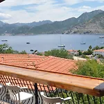 Lacivert Boutique Hotel