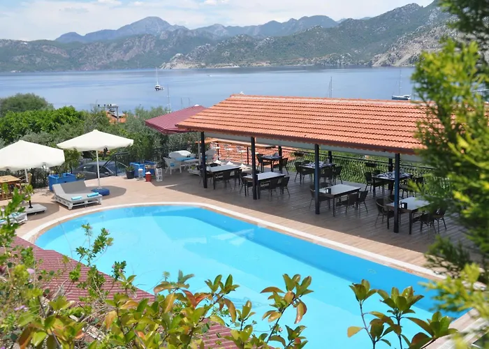 Lacivert Boutique Hotel Aparthotel 4*