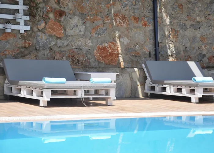 Lacivert Boutique Hotel Aparthotel 4*