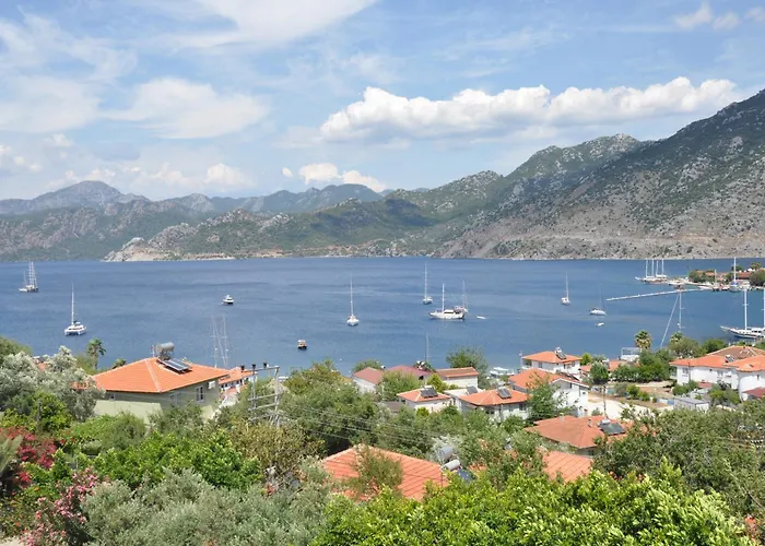 Lacivert Boutique Hotel 4*