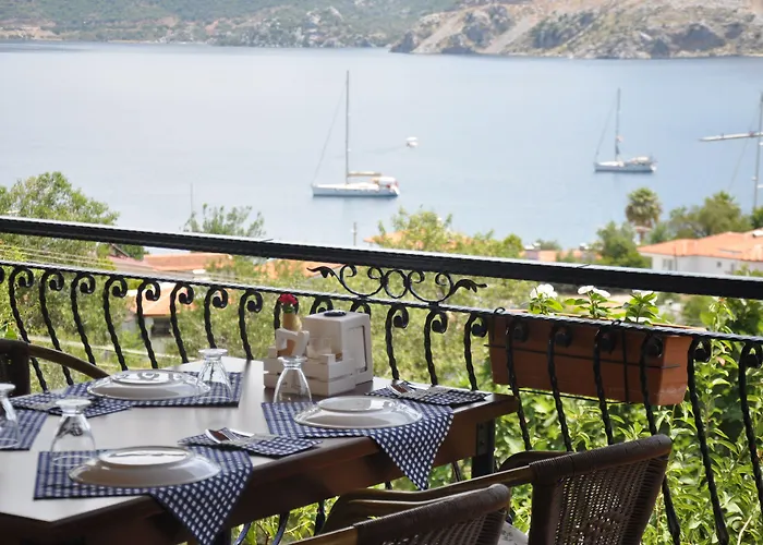 Aparthotel Lacivert Boutique Hotel 4*