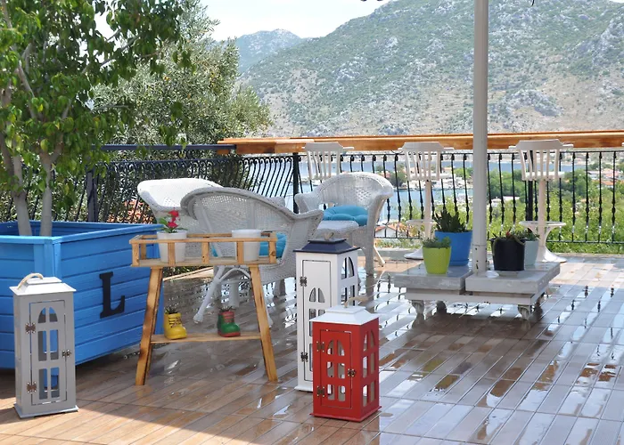 Lacivert Boutique Hotel 4*